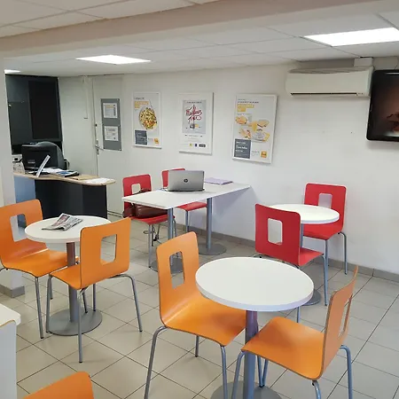 Hotel Premiere Classe 3*