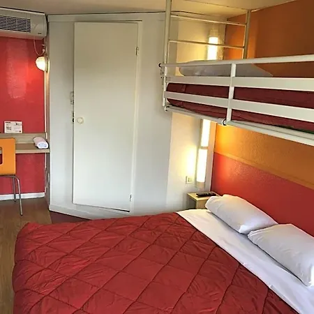 Premiere Classe Отель 3*