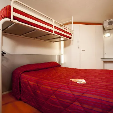 Hotel Premiere Classe 3*